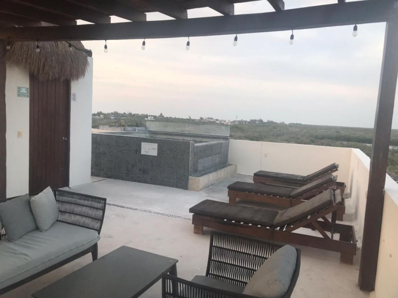 Hotel Luna Roja Holbox 외부 사진