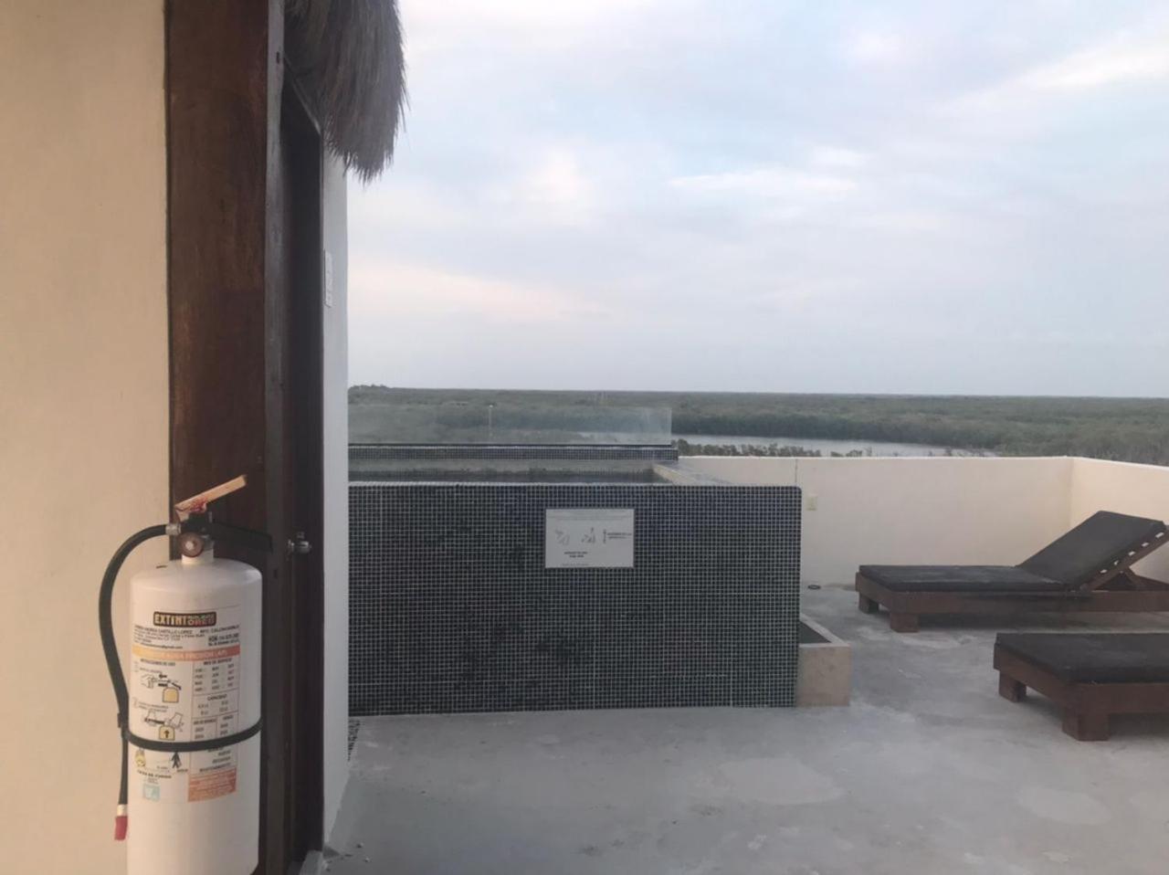 Hotel Luna Roja Holbox 외부 사진