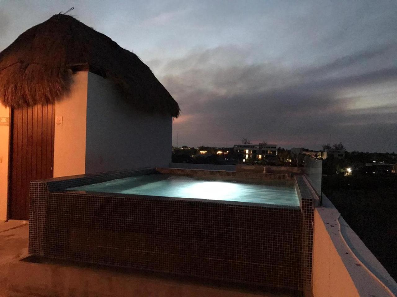 Hotel Luna Roja Holbox 외부 사진